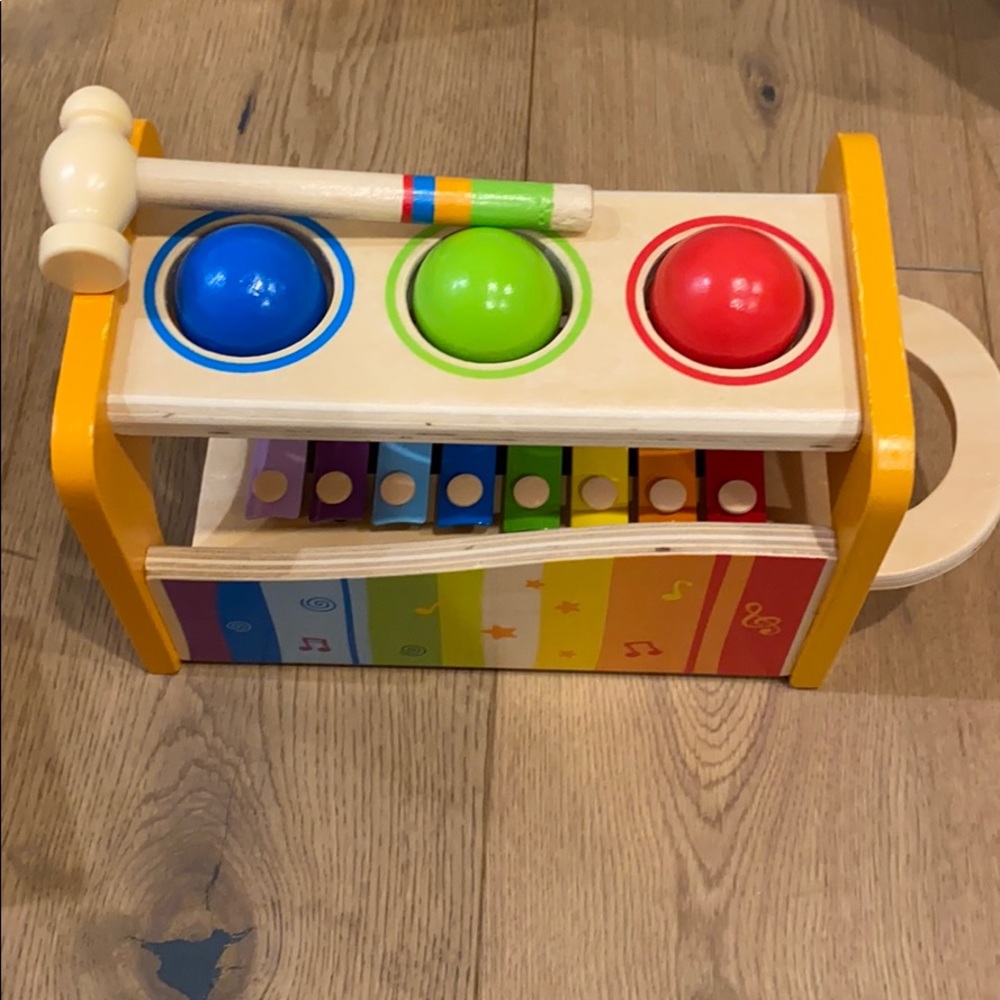 Hape Pound & Tap Bench with Slide Out Xylophone